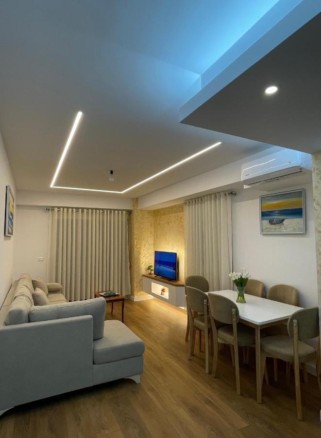 The Blue Pearl Apartment 2 Durrës Kültér fotó