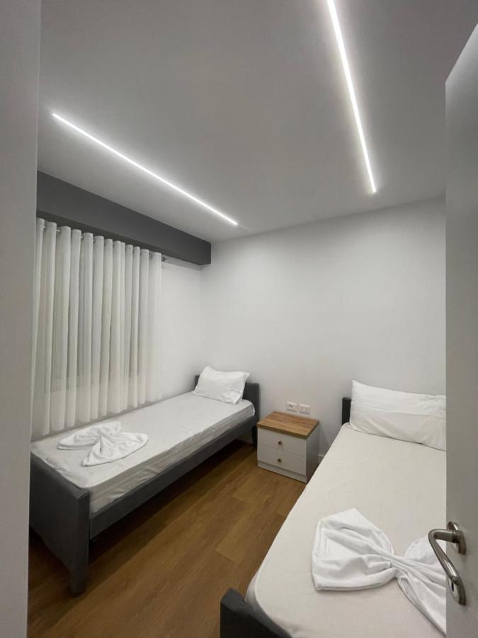 The Blue Pearl Apartment 2 Durrës Kültér fotó