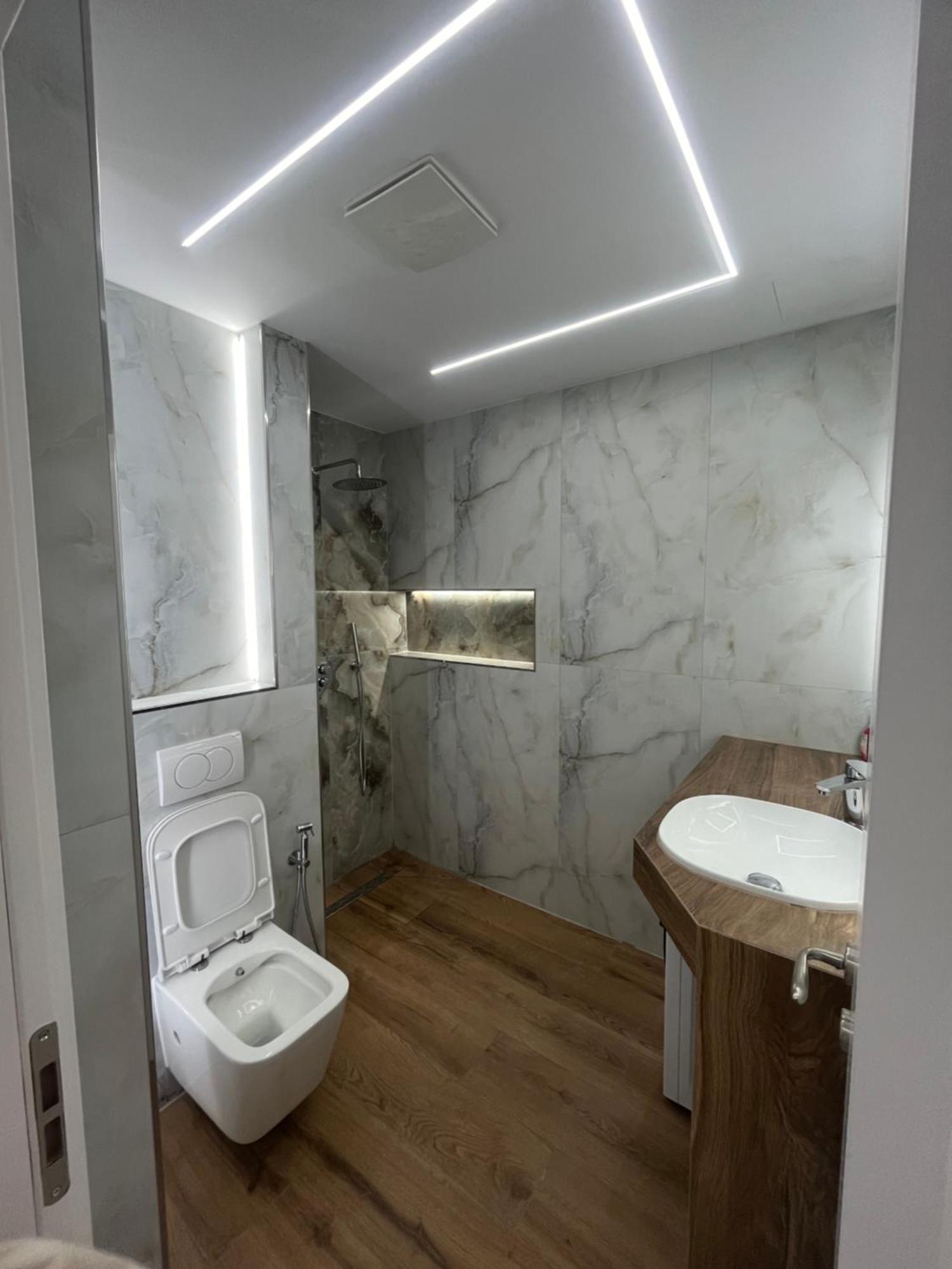 The Blue Pearl Apartment 2 Durrës Kültér fotó