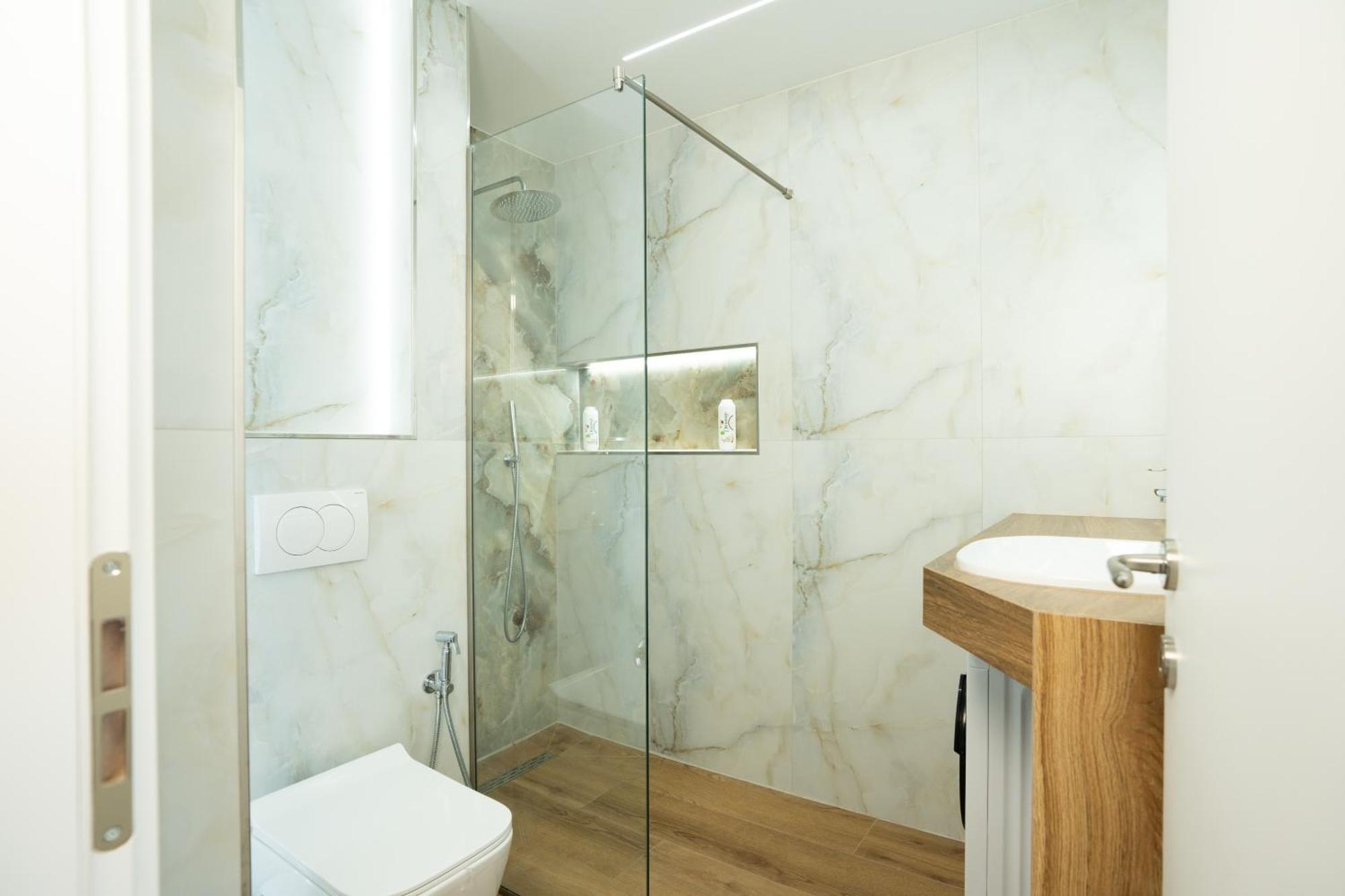 The Blue Pearl Apartment 2 Durrës Kültér fotó